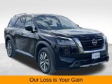 Certified 2022 Nissan Pathfinder SL image 3