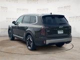 New 2025 Kia Telluride EX w/ EX Captain's Chair Package image 3