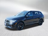 Certified 2024 Volkswagen Tiguan SE R-Line image 3