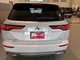 New 2025 Mitsubishi Outlander SE image 5