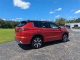New 2025 Mitsubishi Outlander SEL image 3