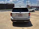 Used 2024 Ford Explorer Limited image 5