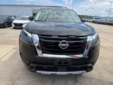 New 2025 Nissan Pathfinder SL image 4