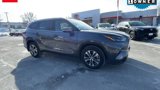 Certified 2022 Toyota Highlander XLE image 2