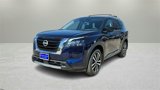 New 2025 Nissan Pathfinder Platinum image 3