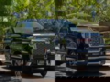 Used 2022 GMC Yukon XL Denali w/ Denali Premium Package image 4