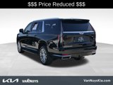 Used 2024 Cadillac Escalade ESV Premium Luxury image 5