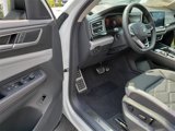New 2025 Volkswagen Atlas Peak Edition SE image 6