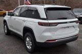 New 2025 Jeep Grand Cherokee Laredo image 6
