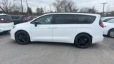 New 2024 Chrysler Pacifica Limited w/ S Appearance Package image 6