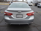 Used 2018 Toyota Camry SE image 5
