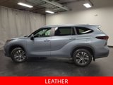 Used 2024 Toyota Highlander XLE image 5