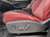 New 2025 Audi SQ6 e-tron Prestige image 4
