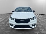 New 2026 Chrysler Pacifica Select image 3