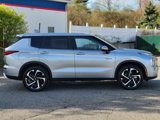 New 2025 Mitsubishi Outlander SE image 6