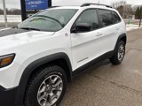 Used 2022 Jeep Cherokee Trailhawk image 5
