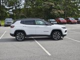 Used 2023 Jeep Compass Limited image 4