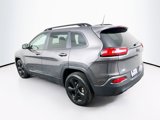 Used 2018 Jeep Cherokee Latitude w/ Altitude Package image 5
