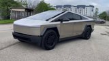 Used 2024 Tesla Cybertruck AWD Crew Cab image 4