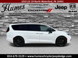 Used 2024 Chrysler Pacifica Touring-L w/ S Appearance Package image 2
