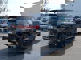 New 2025 Volkswagen Atlas Peak Edition SE image 3