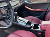 Used 2022 Porsche Macan image 4