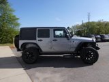 Used 2018 Jeep Wrangler Unlimited Sahara image 4