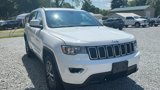 Used 2018 Jeep Grand Cherokee Laredo image 4