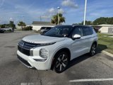 New 2025 Mitsubishi Outlander SEL image 3