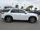 New 2025 Nissan Pathfinder Platinum w/ Black Appearance Package image 3