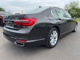 Used 2017 BMW 750i xDrive image 5
