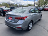 Used 2022 Hyundai Accent SE image 4