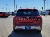 New 2025 Nissan Pathfinder SL image 6