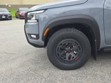 New 2025 Nissan Frontier PRO-4X w/ Pro Convenience Package image 5