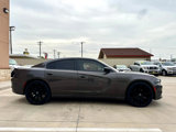 Used 2019 Dodge Charger SXT image 3