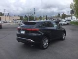 Used 2023 Toyota Venza XLE image 3