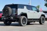 New 2025 GMC Hummer EV 2X image 5