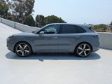 New 2025 Porsche Cayenne GTS image 2