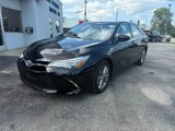 Used 2015 Toyota Camry SE image 3