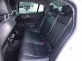 Used 2017 Alfa Romeo Giulia image 3