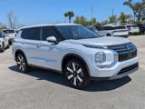 New 2025 Mitsubishi Outlander SE image 3