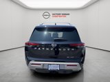 New 2025 Nissan Pathfinder SL image 5