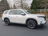 New 2025 Honda Pilot EX-L image 2