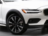 Used 2024 Volvo V60 B5 Cross Country Ultimate w/ Protection Package Premier image 3