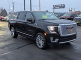 Used 2023 GMC Yukon XL Denali image 2