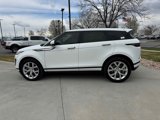 Used 2023 Land Rover Range Rover Evoque SE image 3