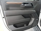 New 2025 Chevrolet Suburban High Country image 4