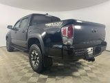 Used 2022 Toyota Tacoma TRD Off-Road image 5