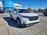 New 2025 Honda Pilot EX-L image 3