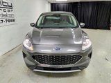 Used 2020 Ford Escape SE image 2